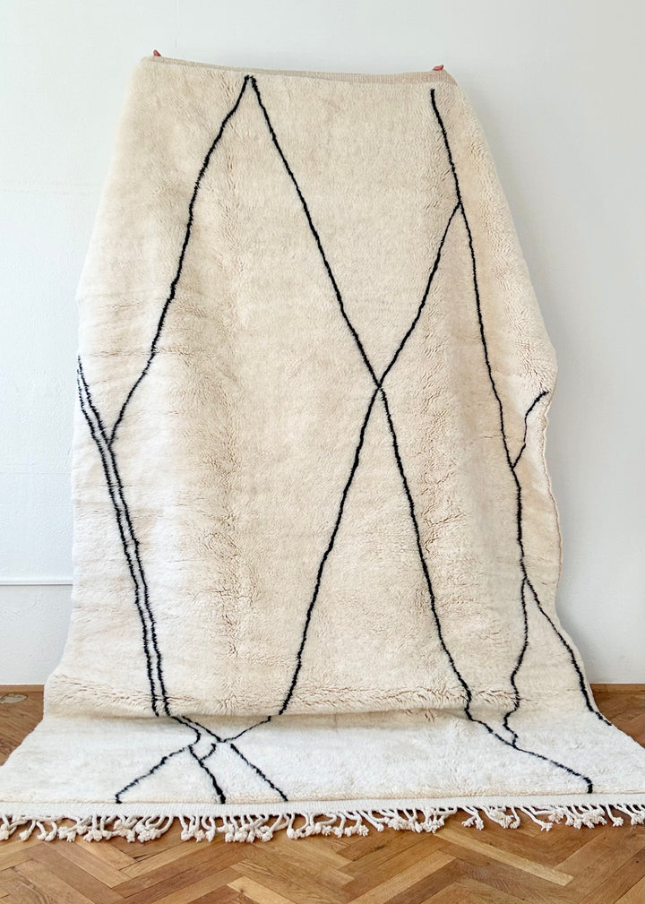 Beni Mrirt Berber Teppich 'Tattletale'