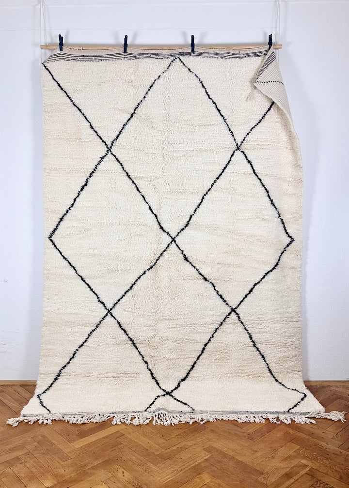 Beni Ouarain Berber Rug'Penelope'