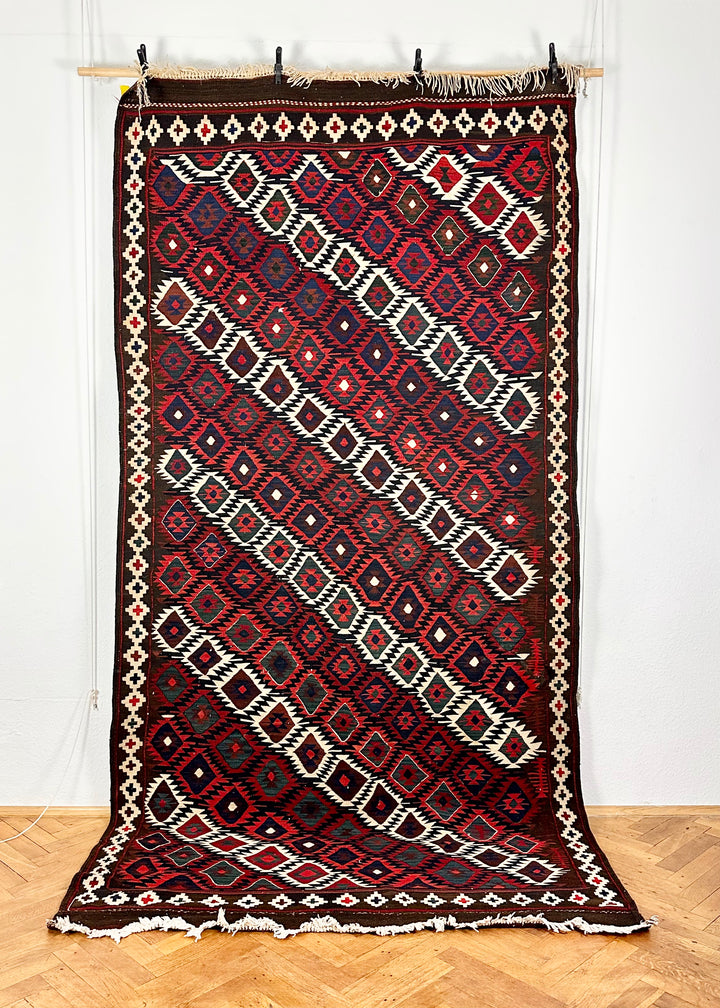 Antique Kilim Rug <br>'Meno'