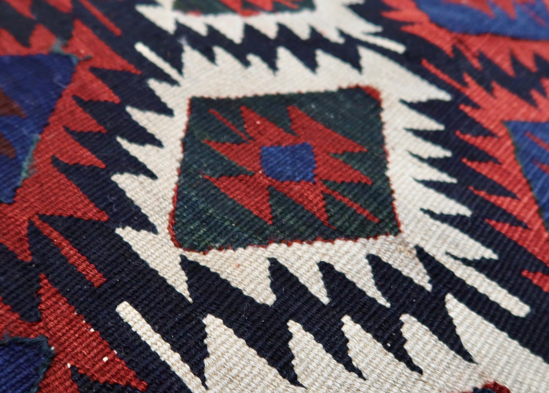 Antique Kilim Rug <br>'Meno'