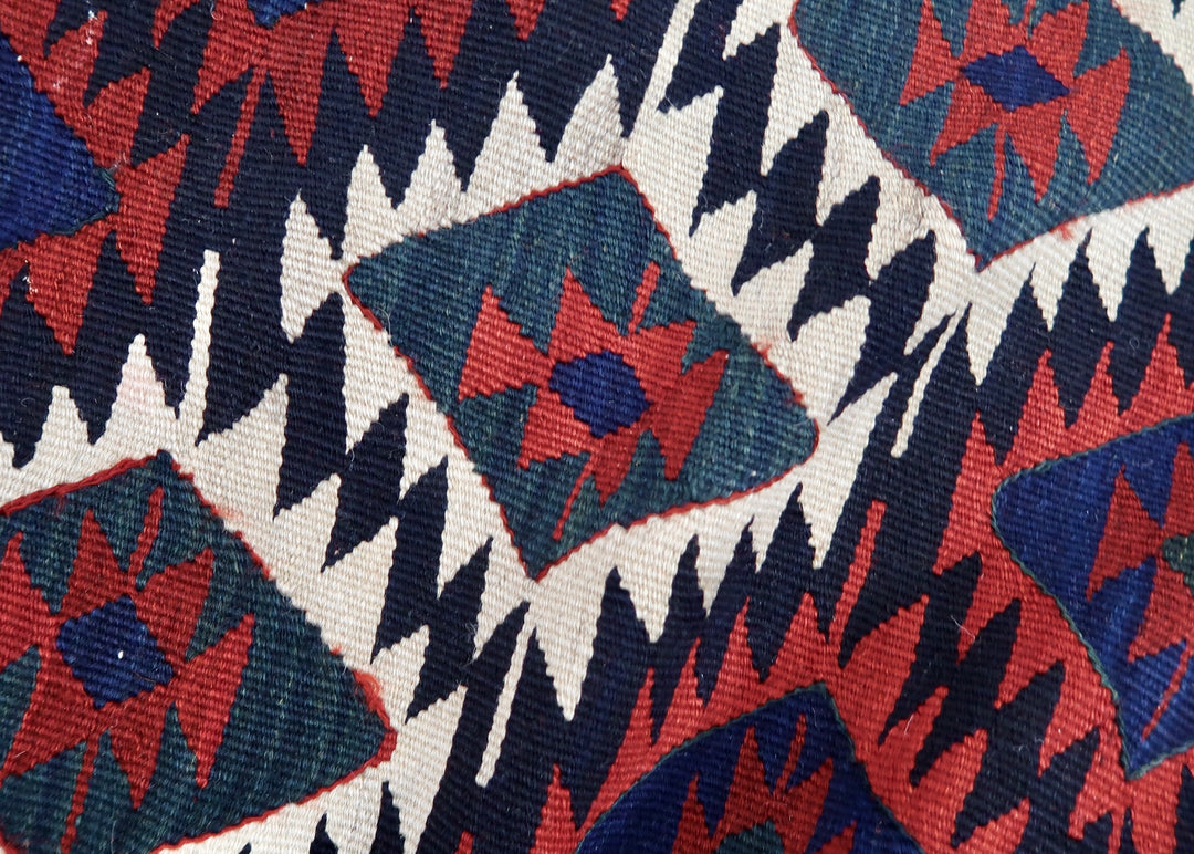 Antique Kilim Rug <br>'Meno'