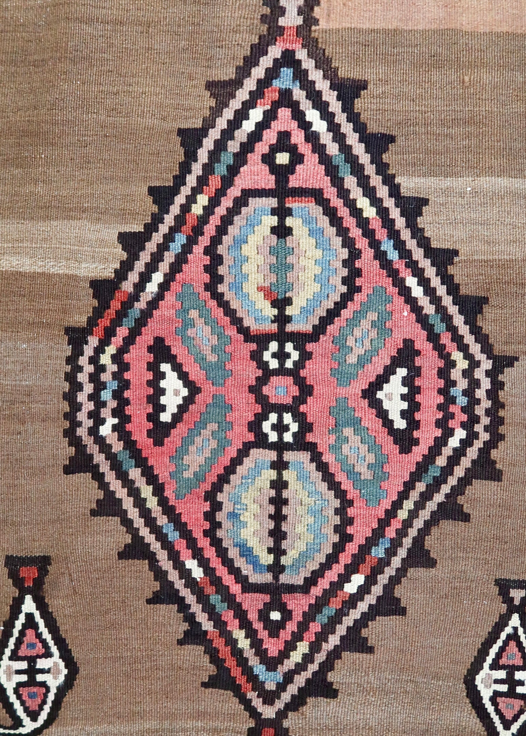 Antique Kilim Rug <br>'Meno'