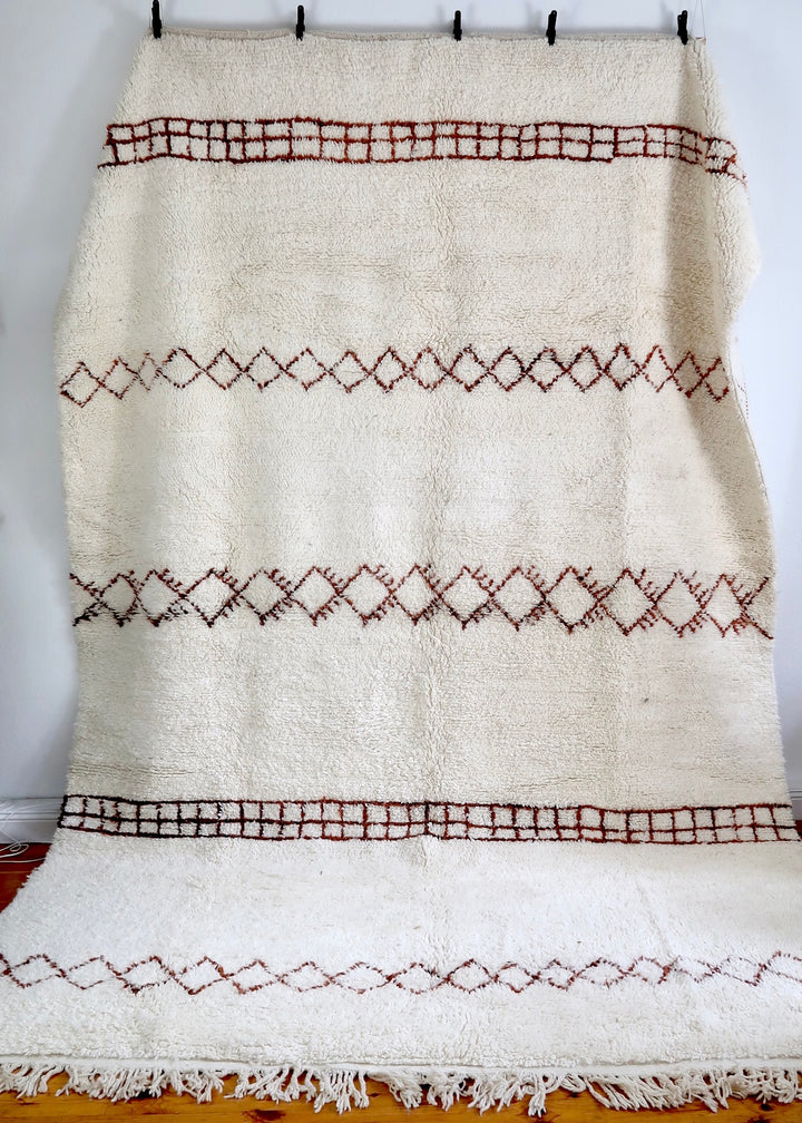 Beni Ouarain Berber Rug<br>'Bus Stop'